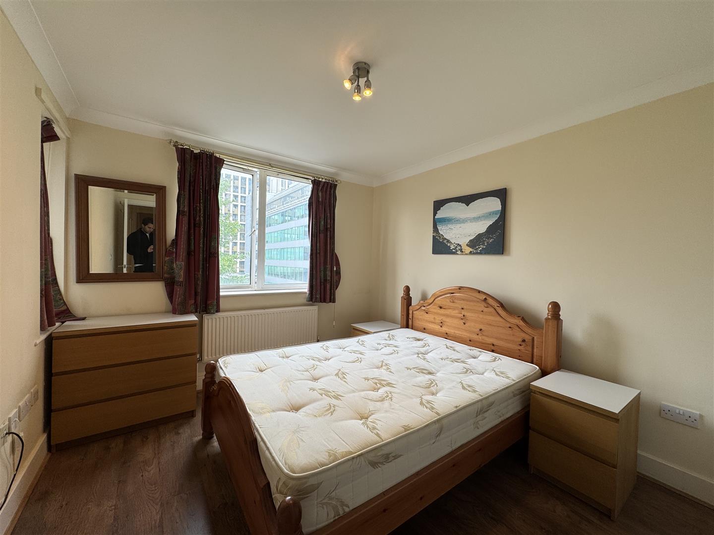 1 bed flat to rent in North Bank, London  - Property Image 4