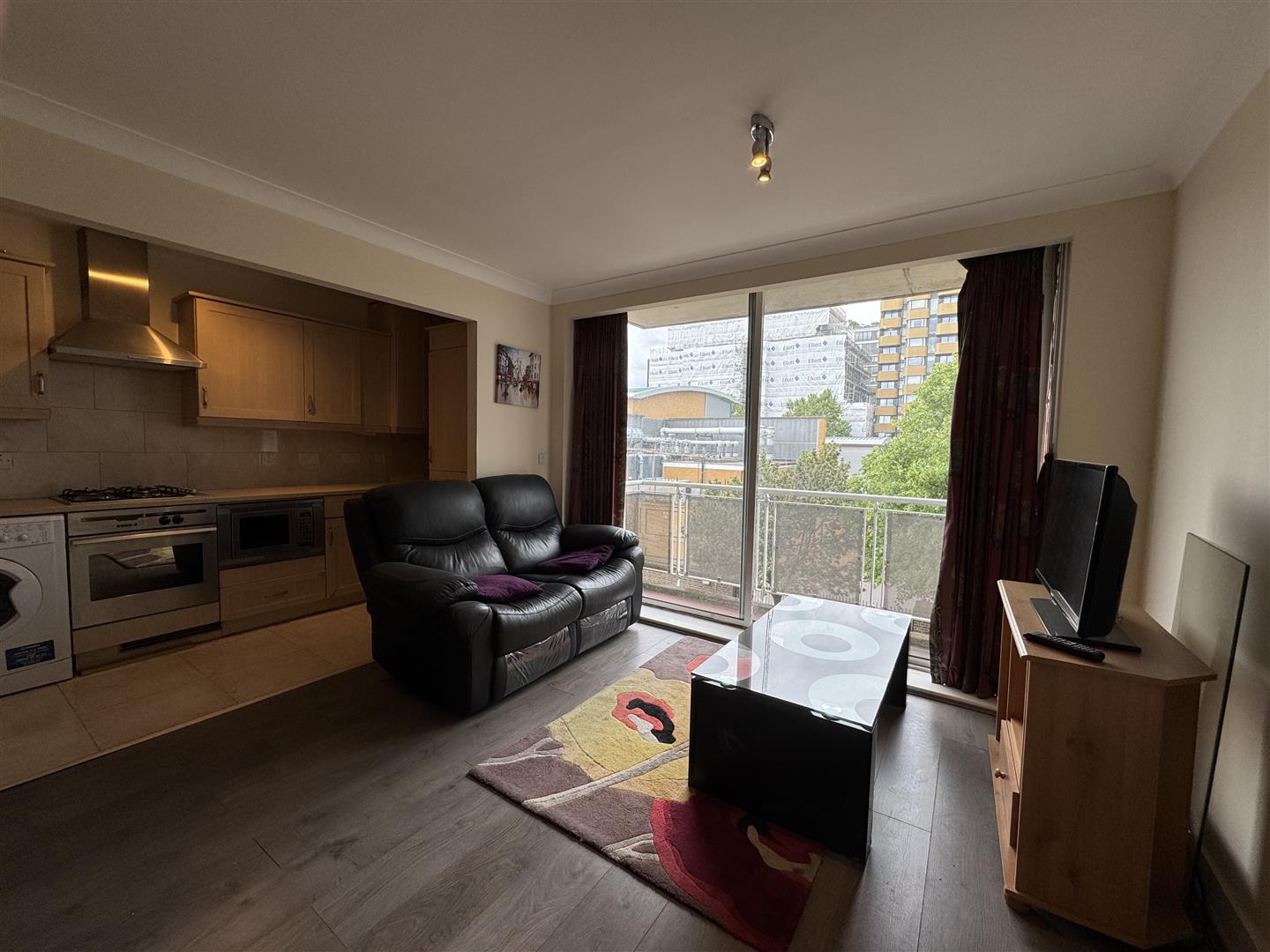 1 bed flat to rent in North Bank, London  - Property Image 2