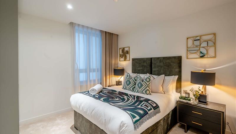 2 bed apartment to rent in Edgware Road, London 7