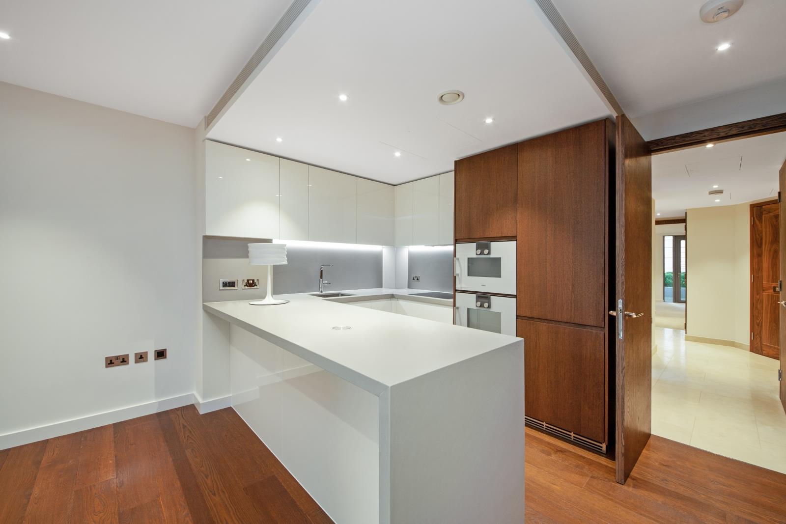 2 bed apartment for sale in Waterfront Drive, London  - Property Image 3