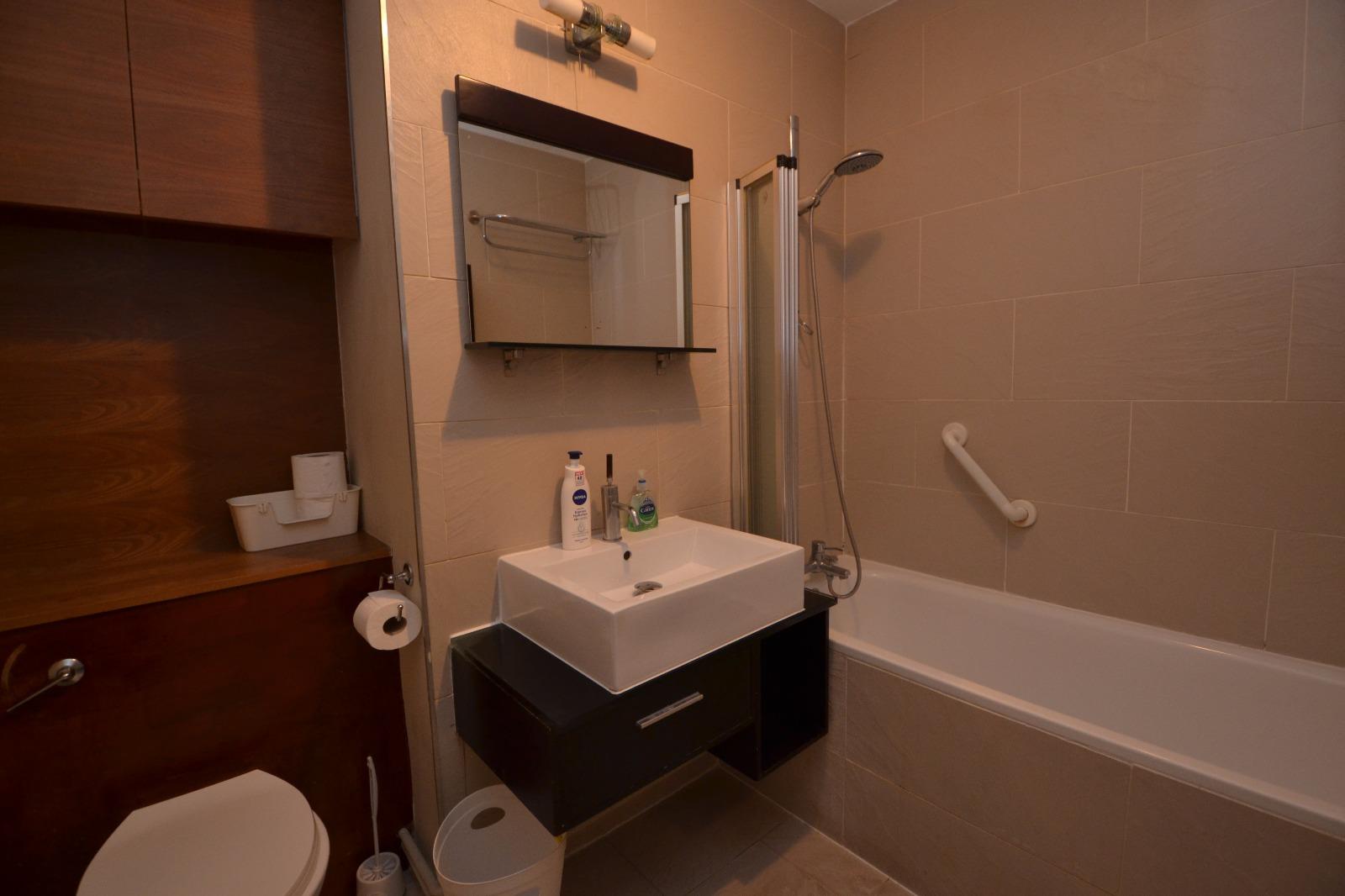 2 bed apartment to rent in Marlborough, Maida Vale  - Property Image 8