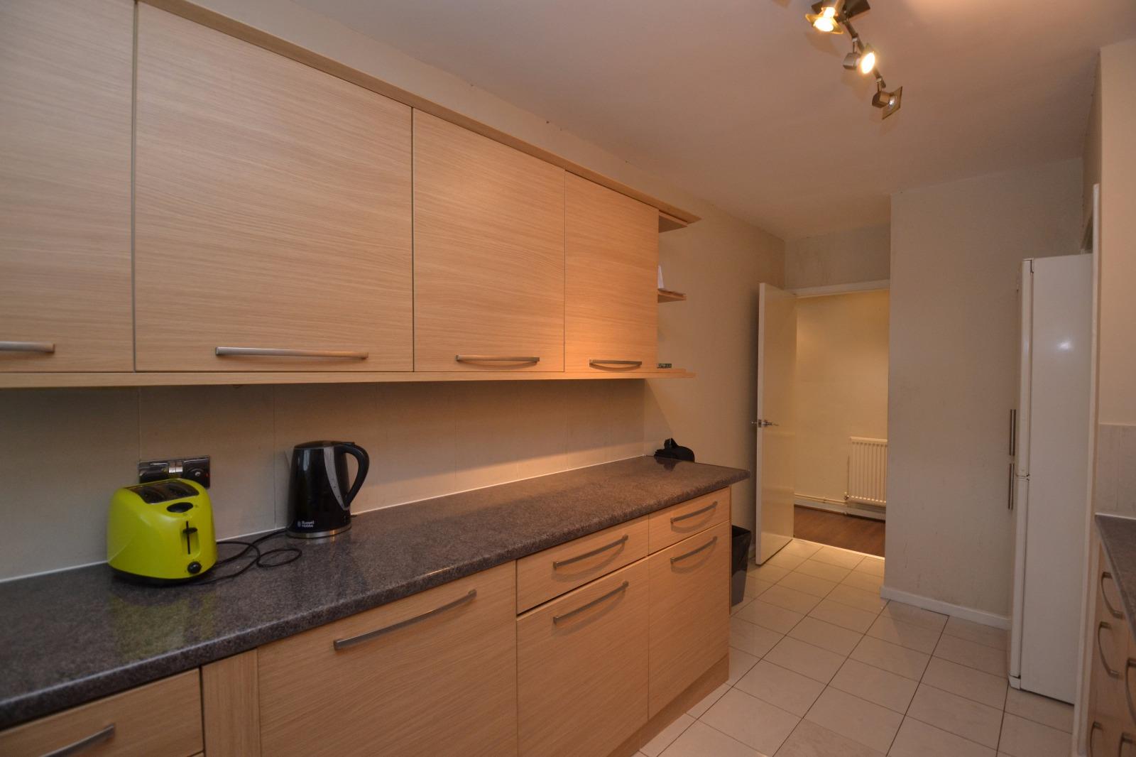 2 bed apartment to rent in Marlborough, Maida Vale  - Property Image 7