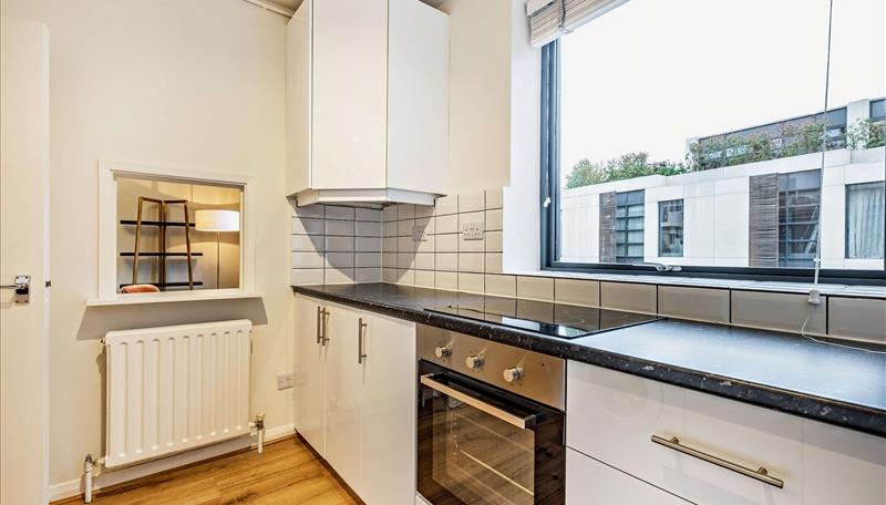 2 bed apartment to rent in Fulham Road, London  - Property Image 6