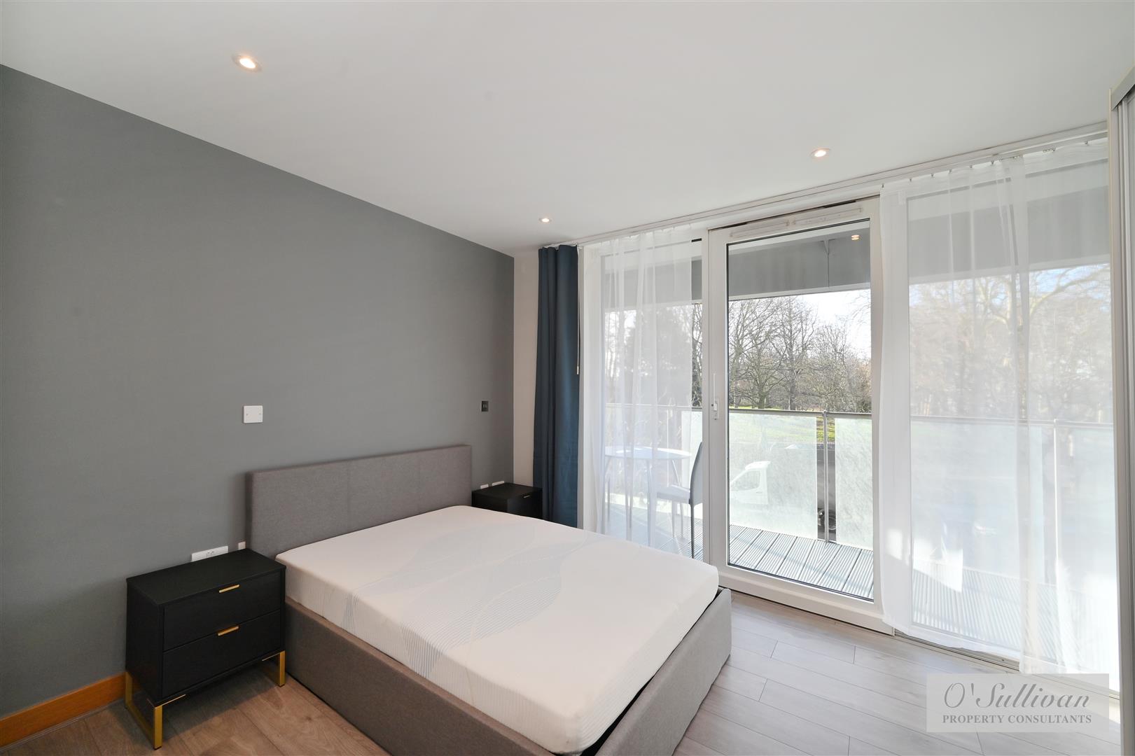 1 bed apartment to rent in Queenstown Road, London  - Property Image 6