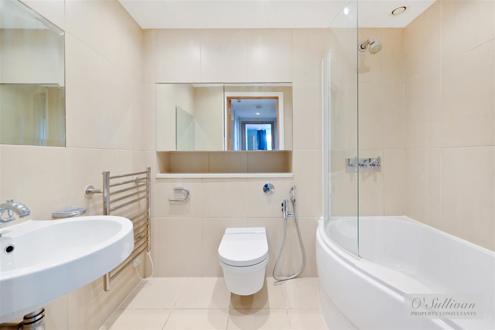 1 bed apartment to rent in Queenstown Road, London  - Property Image 7