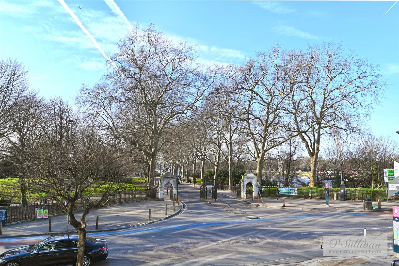 1 bed apartment to rent in Queenstown Road, London 9