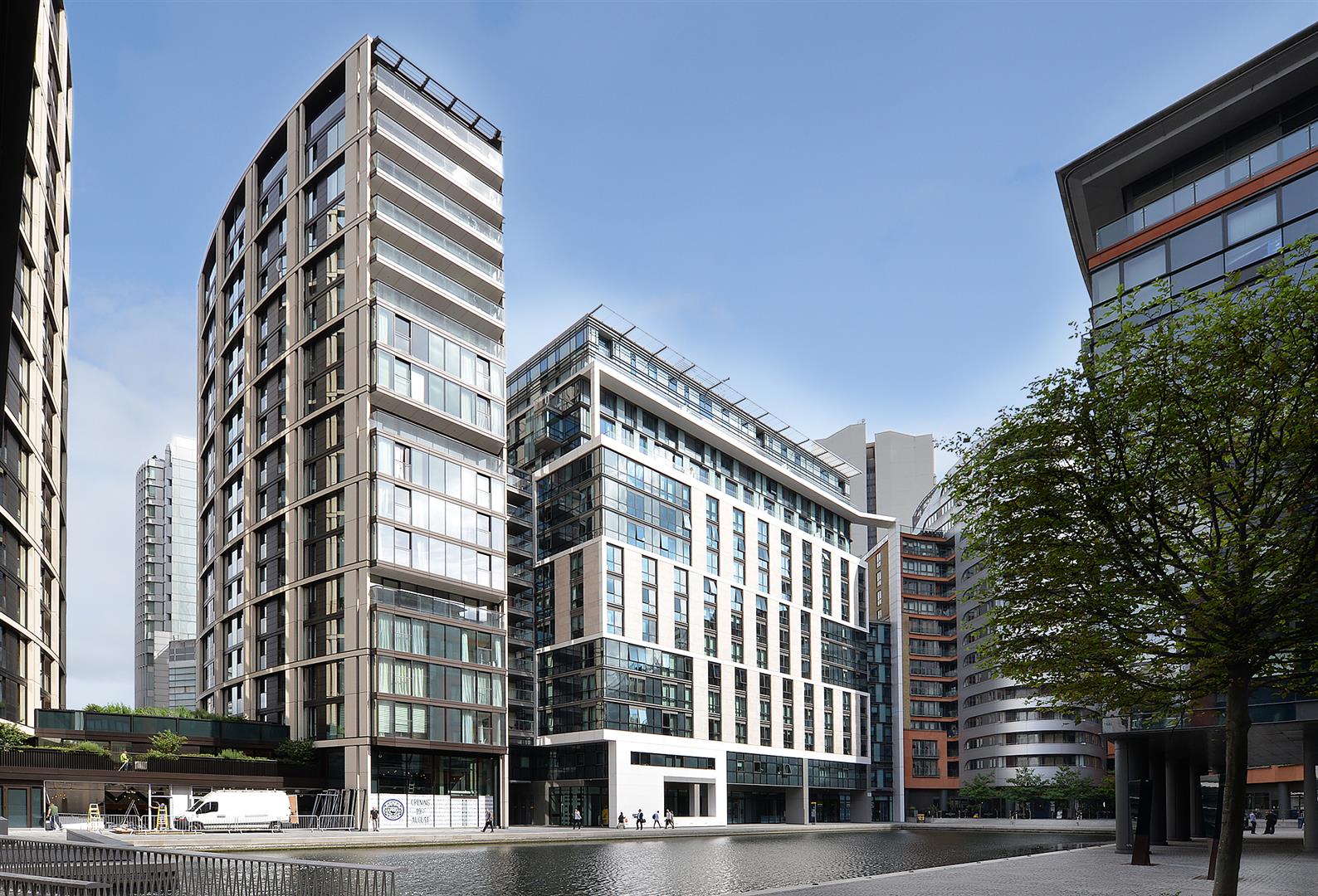 3 bed apartment to rent in Merchant Square East, London, W2 1