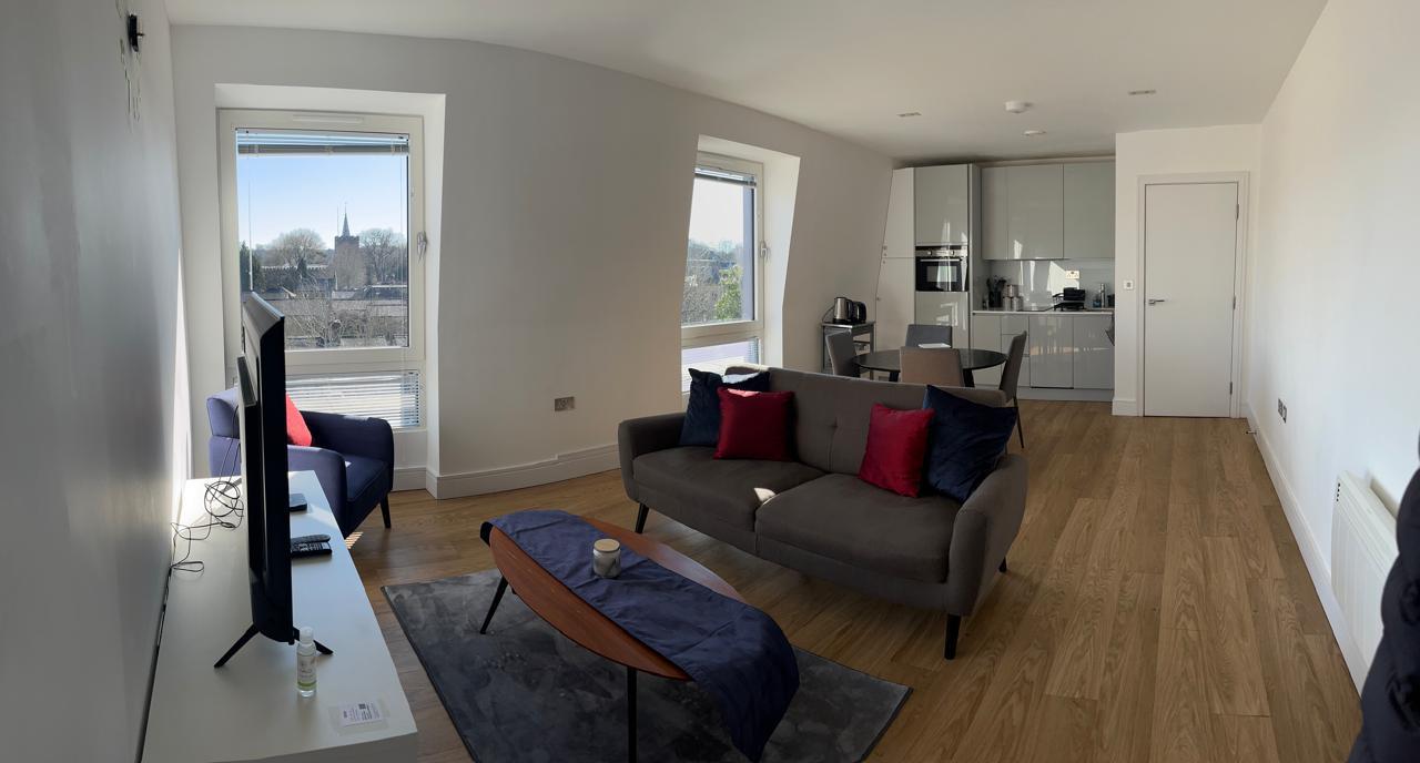 2 bed apartment to rent in Langwood House, Rickmansworth