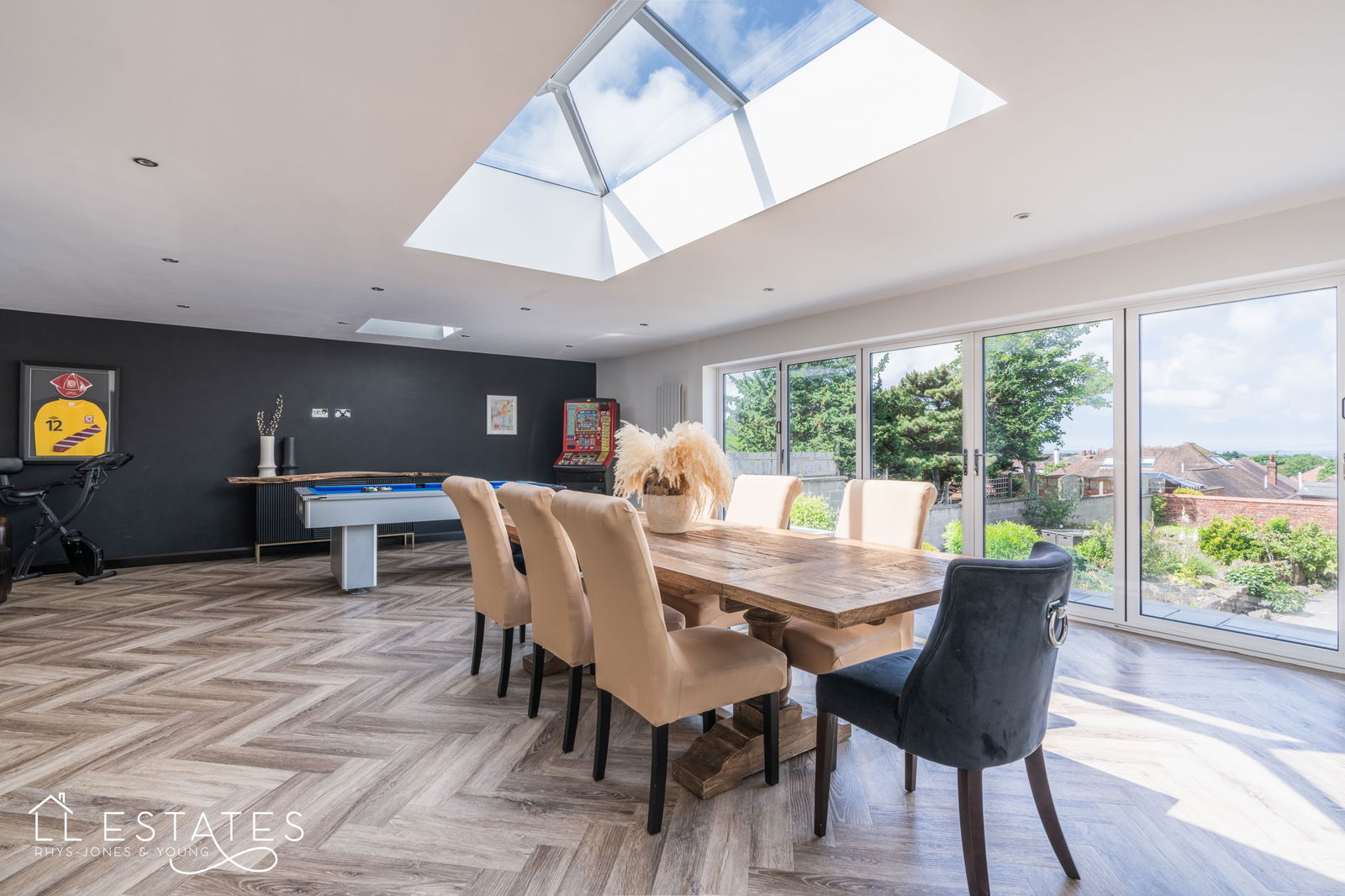 4 bed detached house for sale in Gronant Road, Prestatyn 3