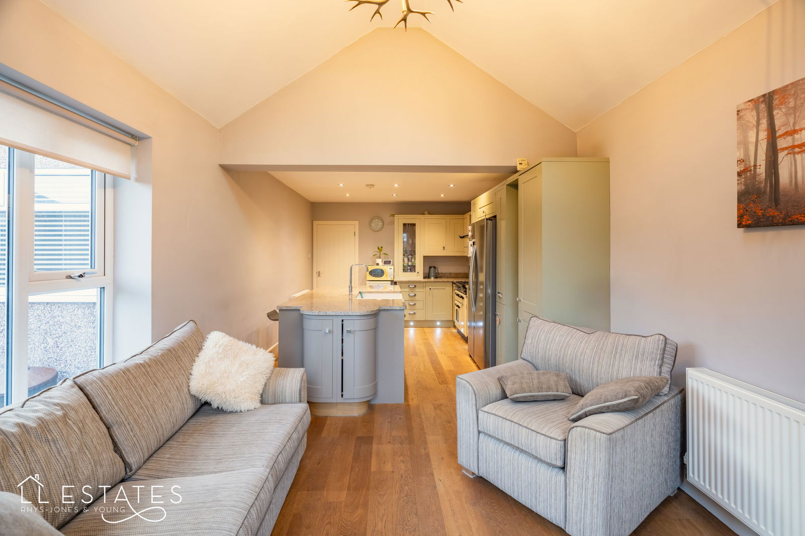 4 bed bungalow for sale in Nant Close, Rhuddlan 1