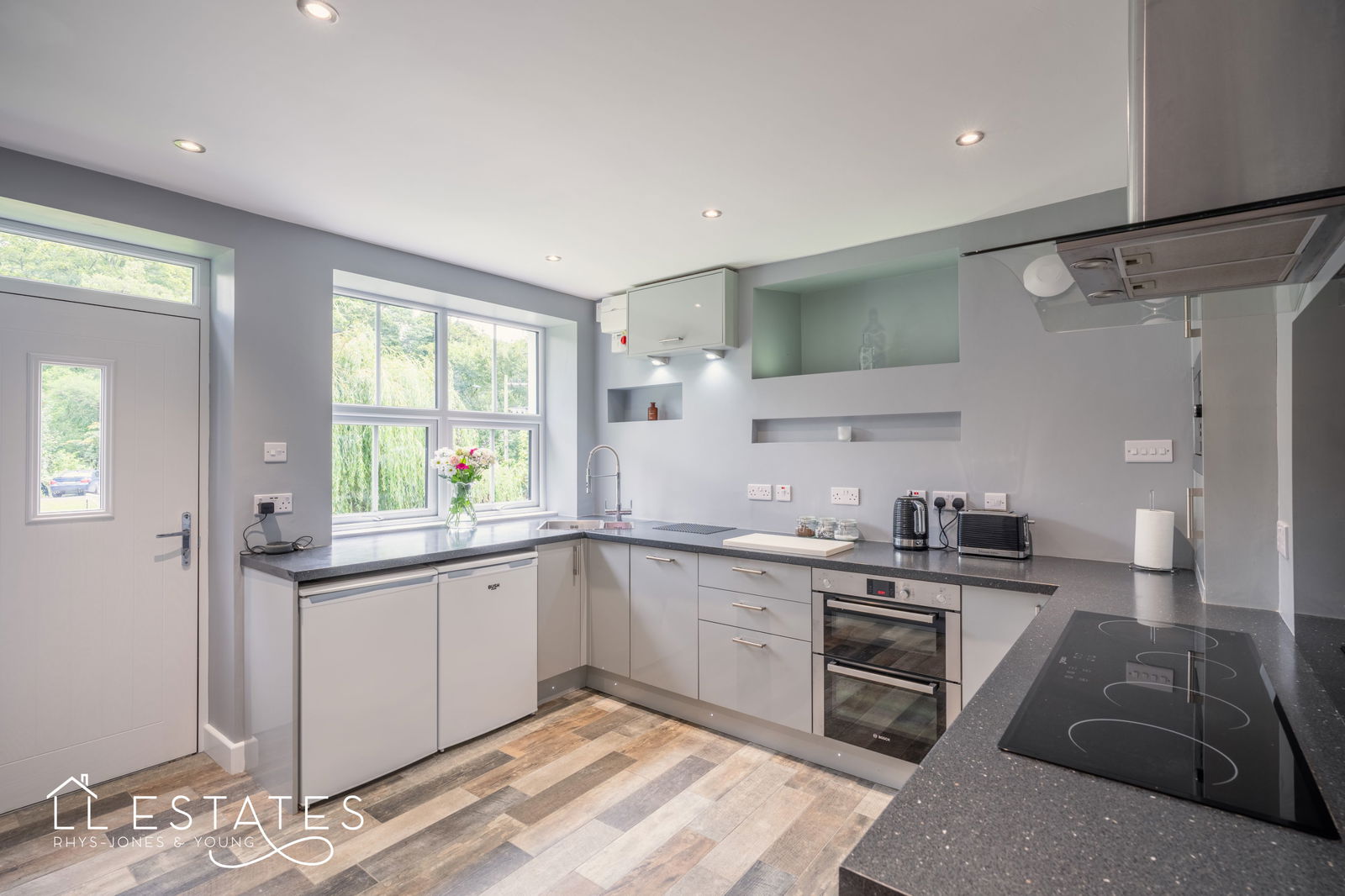 3 bed detached house for sale in Lower Denbigh Road, St. Asaph  - Property Image 5