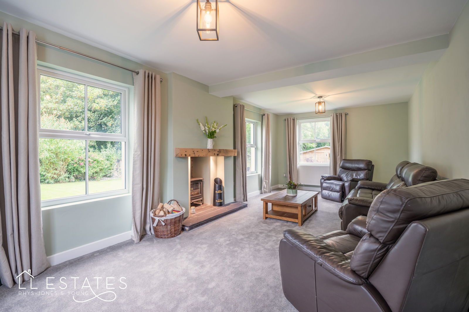 3 bed detached house for sale in Lower Denbigh Road, St. Asaph  - Property Image 3