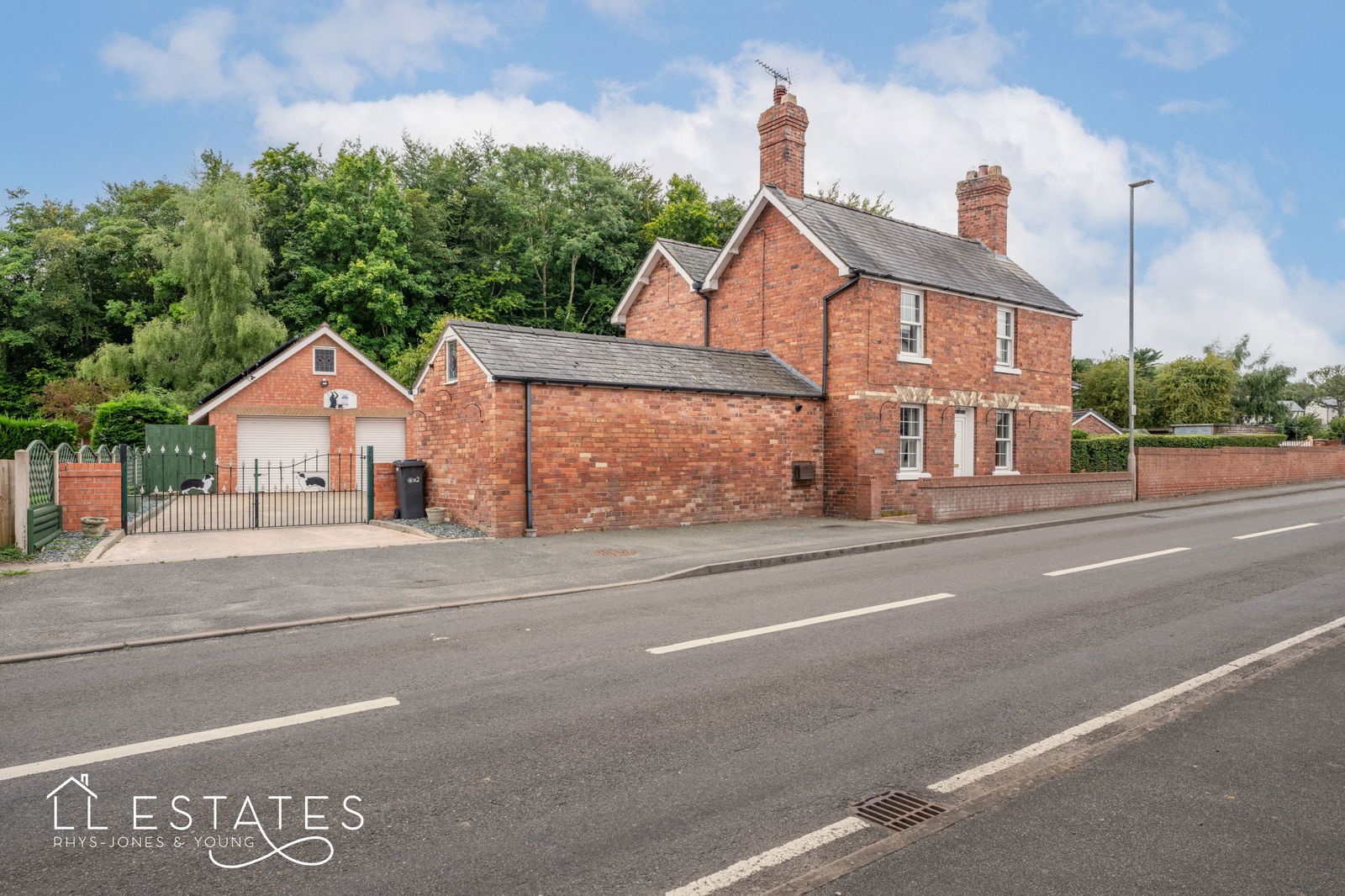 3 bed detached house for sale in Bodfari Road, Trefnant  - Property Image 14