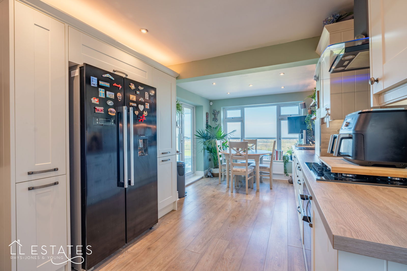 2 bed bungalow for sale in Abbey Drive, Gronant, Prestatyn 4