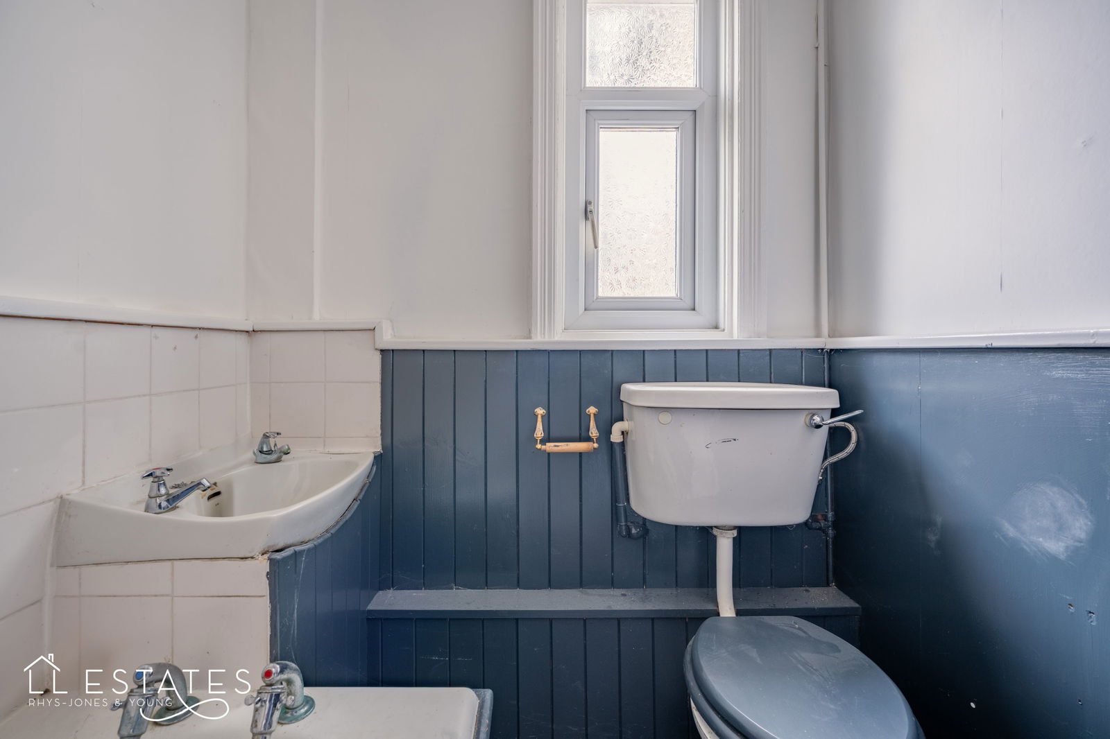 4 bed semi-detached house for sale in Grange Road, Rhyl  - Property Image 9