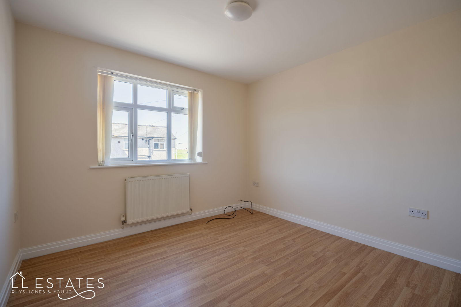 8 bed commercial property for sale in Marlborough Grove, Rhyl 5