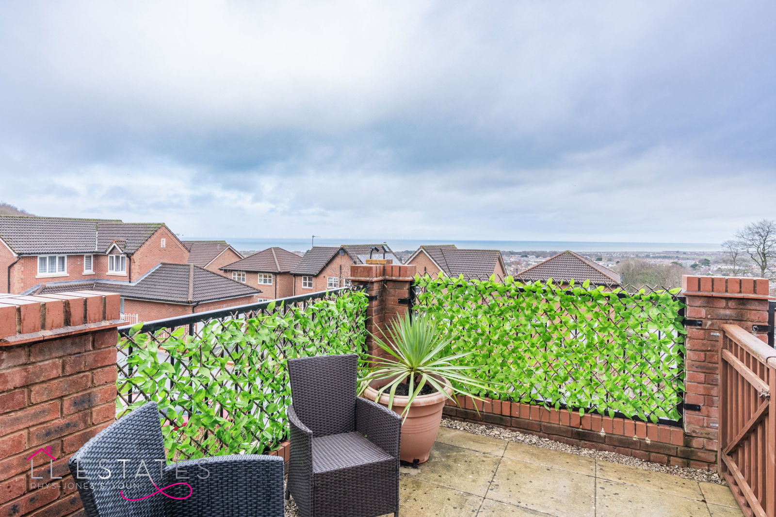 5 bed detached house to rent in Lon Y Berllan, Abergele 7