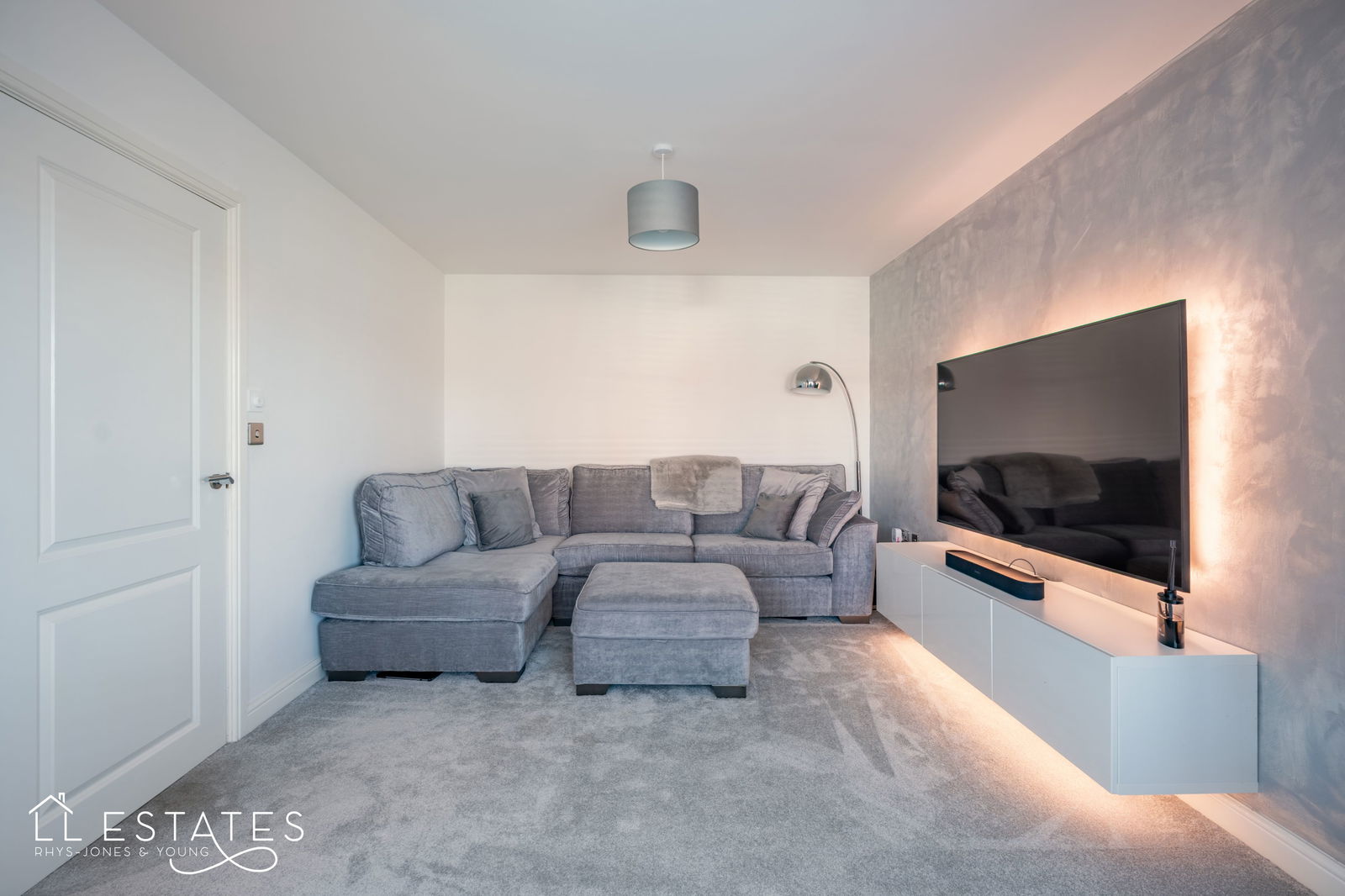 4 bed detached house for sale in Llys Walsh, Rhyl  - Property Image 3