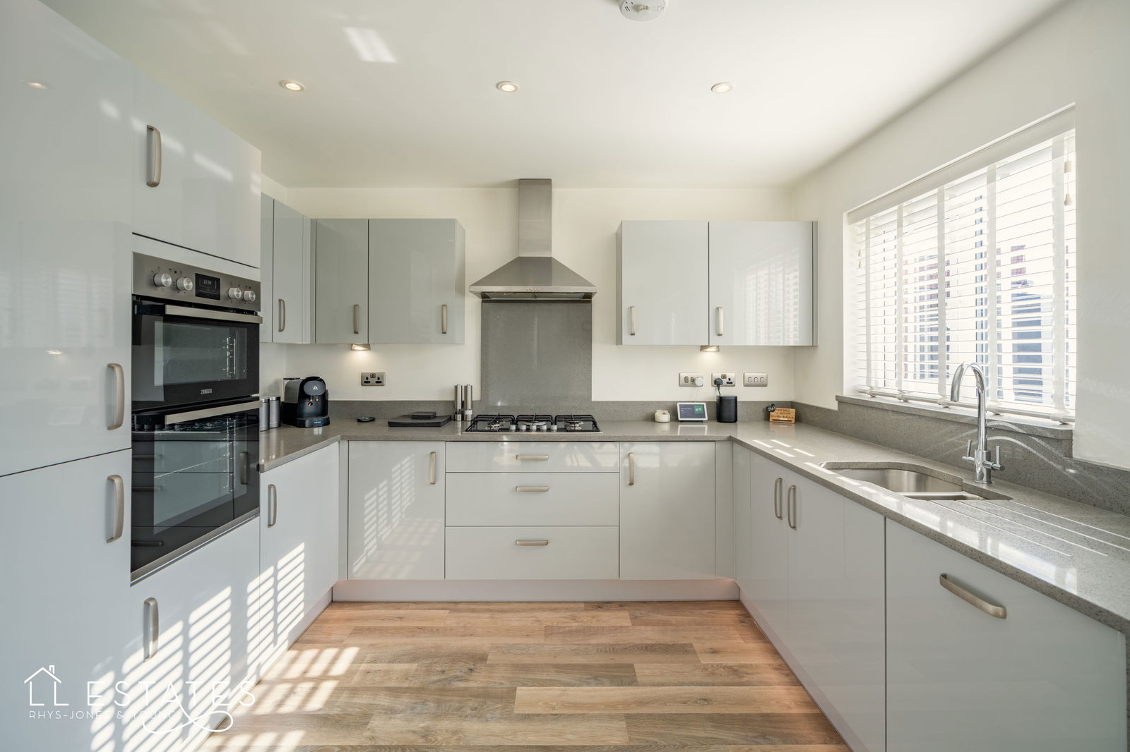 4 bed detached house for sale in Llys Walsh, Rhyl  - Property Image 4