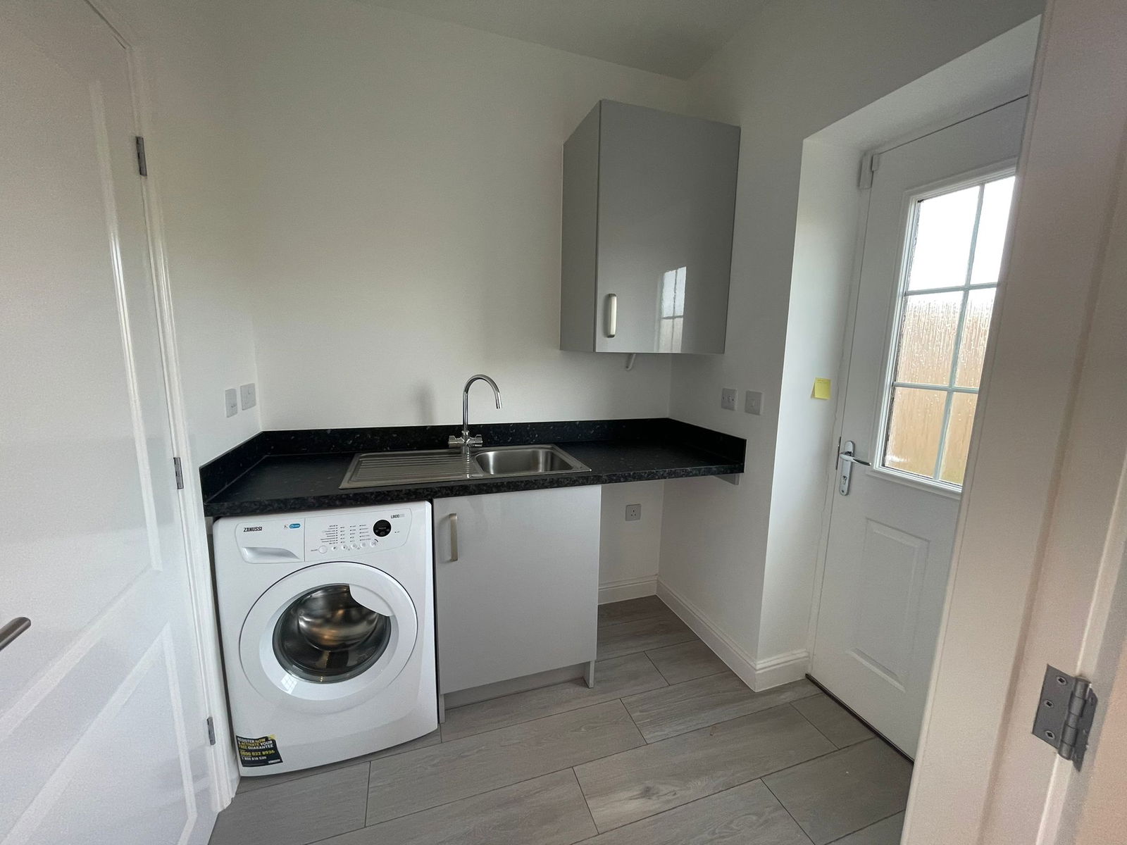 3 bed detached house to rent in Bryn Twr, Rhuddlan, Rhyl  - Property Image 3