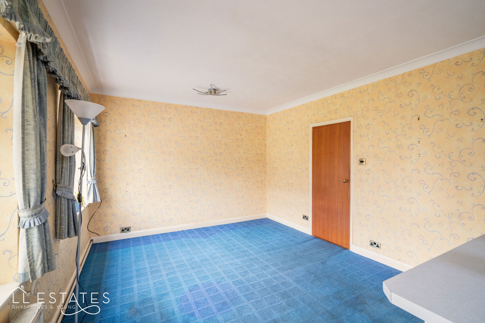 2 bed bungalow for sale in St. Asaph Road, Dyserth  - Property Image 8