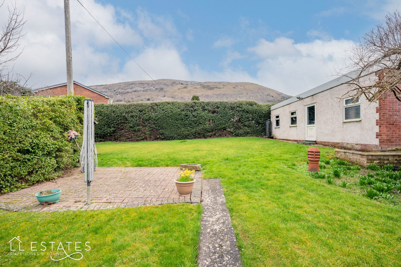2 bed bungalow for sale in St. Asaph Road, Dyserth  - Property Image 13