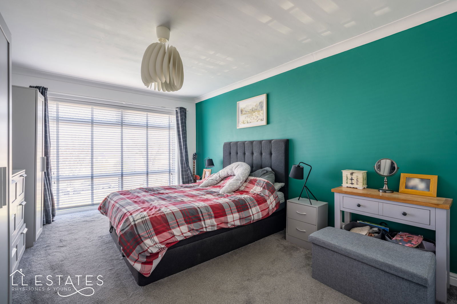 2 bed bungalow for sale in Parc Bron Deg, Dyserth  - Property Image 9