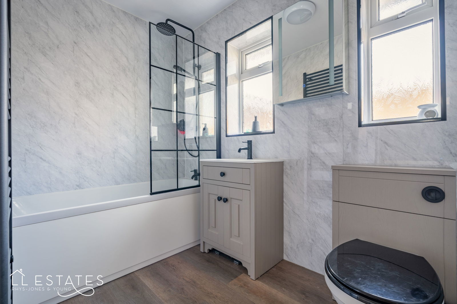 2 bed bungalow for sale in Parc Bron Deg, Dyserth  - Property Image 7