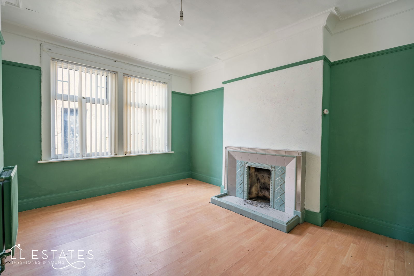 4 bed semi-detached house for sale in Berthes Road, Old Colwyn  - Property Image 7