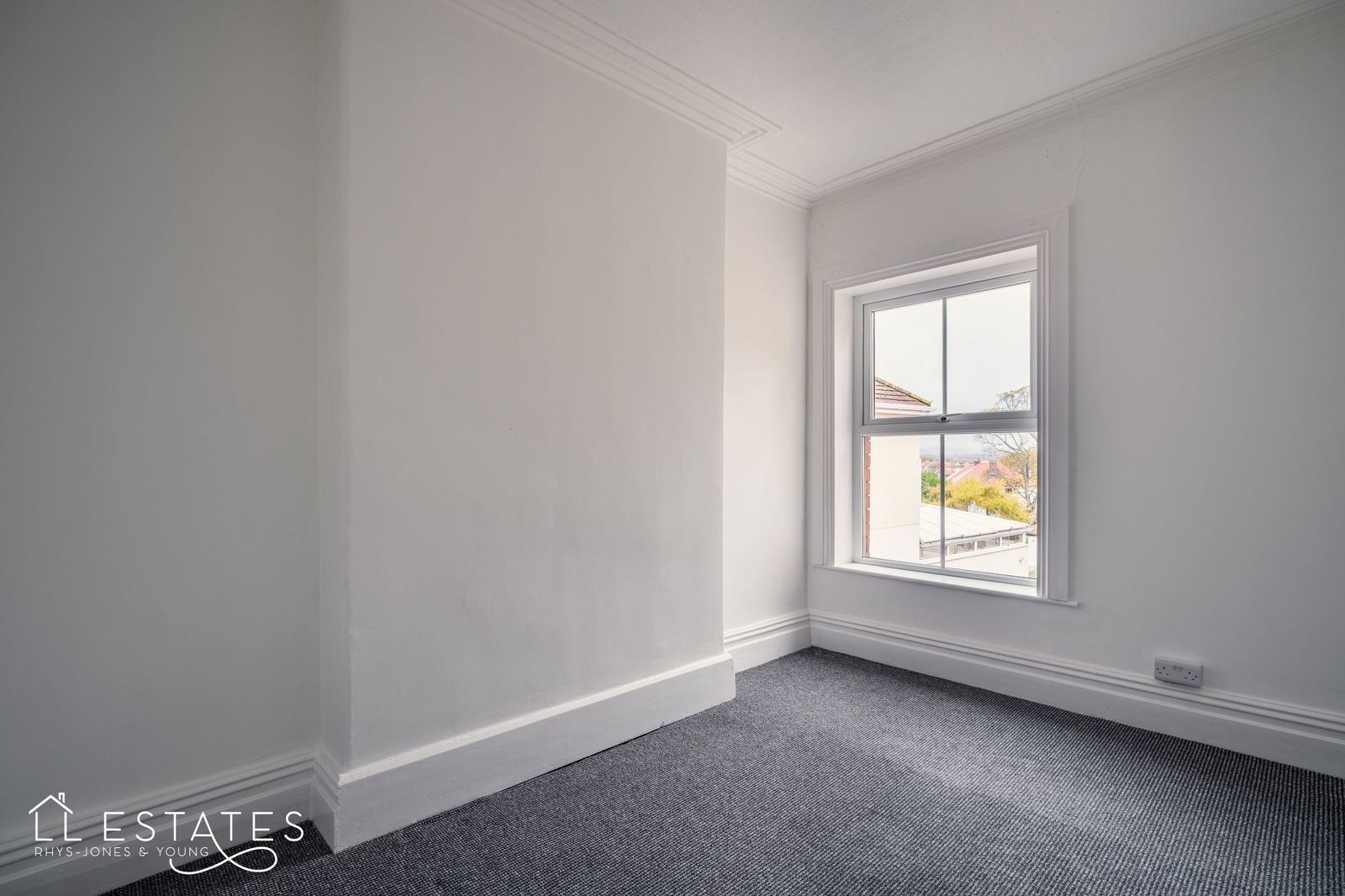 2 bed flat to rent in Meliden Road, Prestatyn, LL19 9SE  - Property Image 4