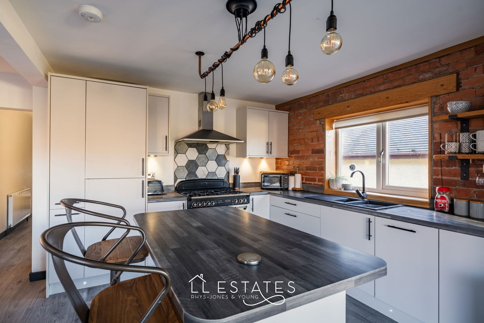 3 bed bungalow to rent in Fforddisa, Prestatyn, LL19 8SP 2