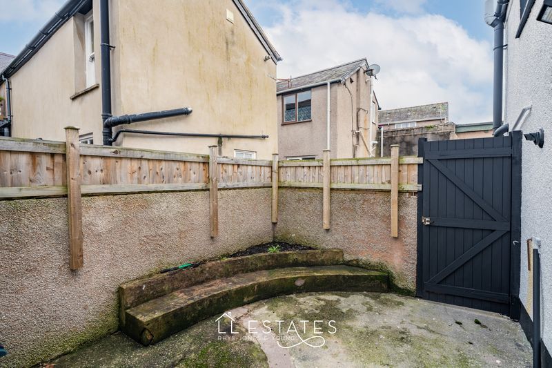 3 bed semi-detached house to rent in Brookes Street, Llandudno, LL30 2TT  - Property Image 8