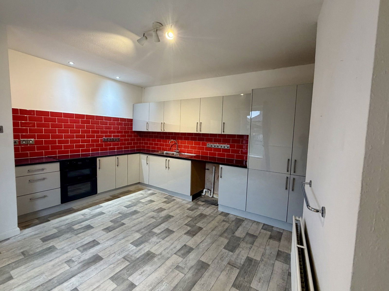 3 bed semi-detached house to rent in Pen Y Ball Street, Holywell, CH8 7LW 2
