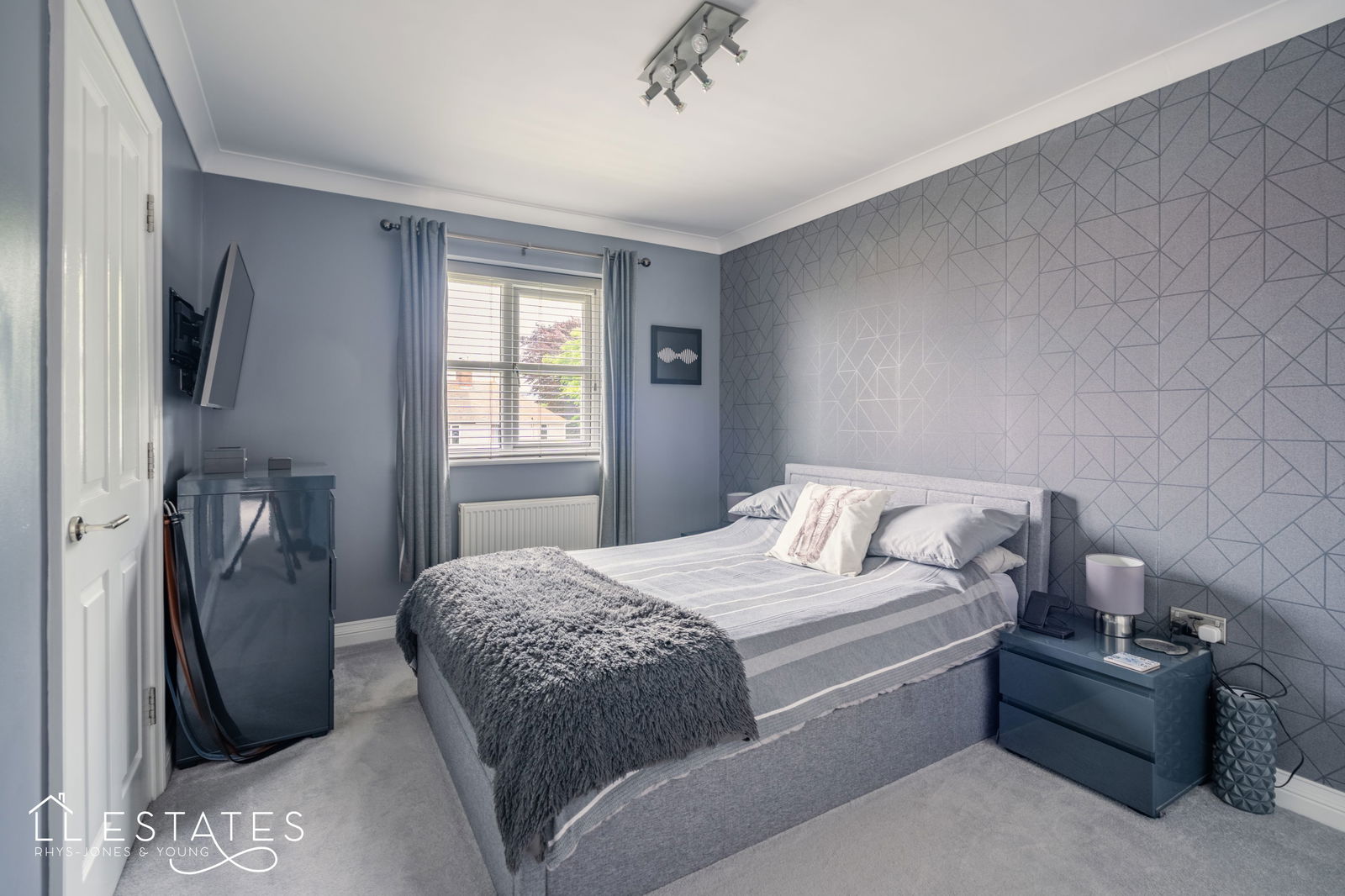 5 bed detached house for sale in Castlefields, Rhuddlan  - Property Image 11