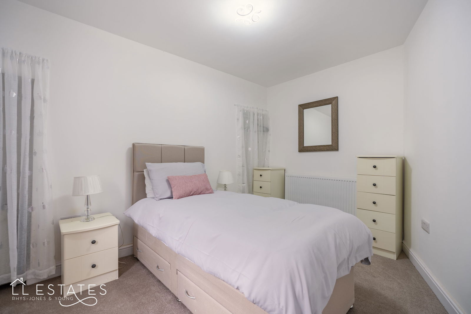 2 bed cottage for sale in Mostyn Road, Gronant 4