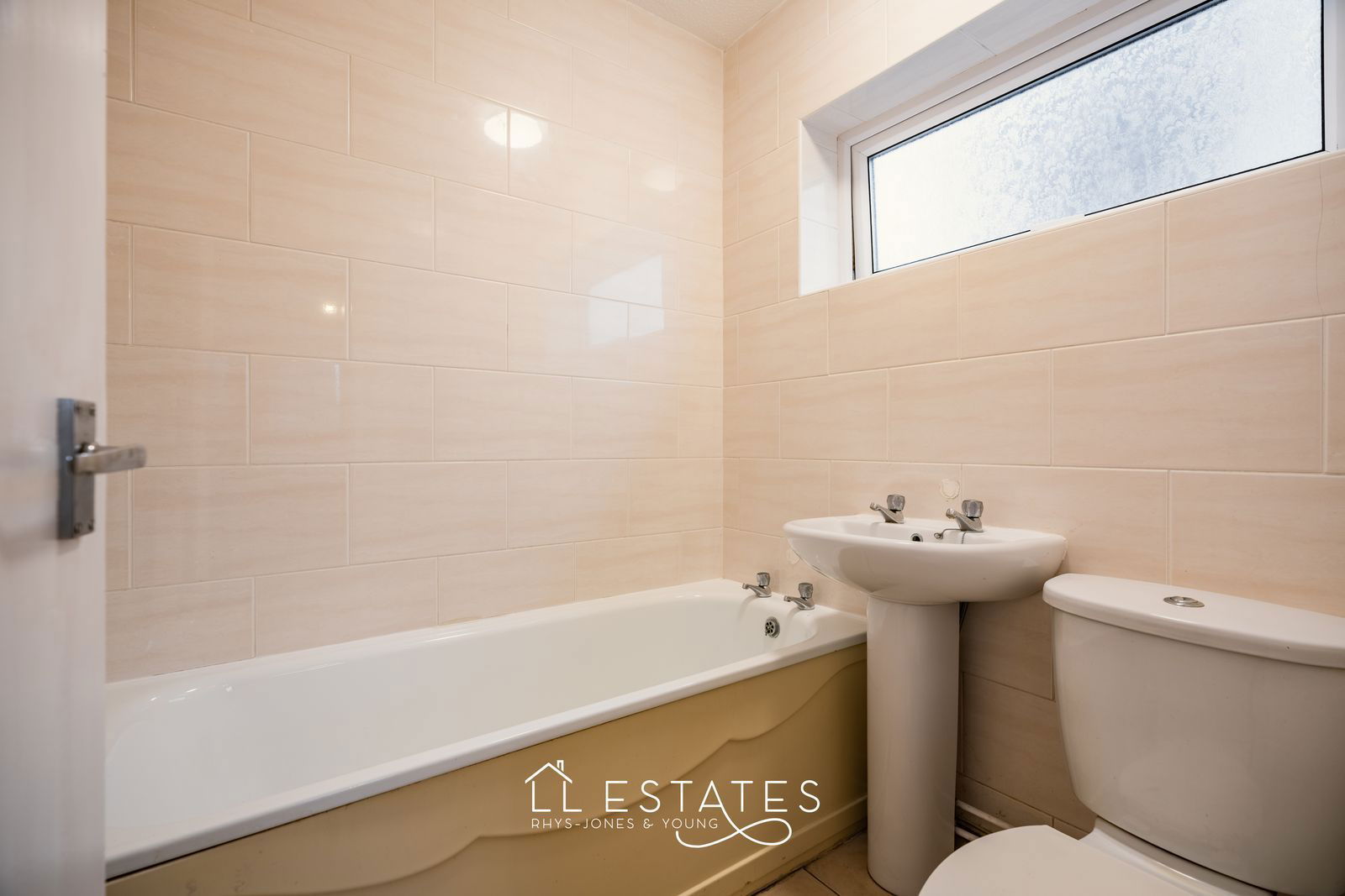 1 bed ground floor flat to rent in Lon Brynli, Prestatyn, LL19 8YF  - Property Image 6