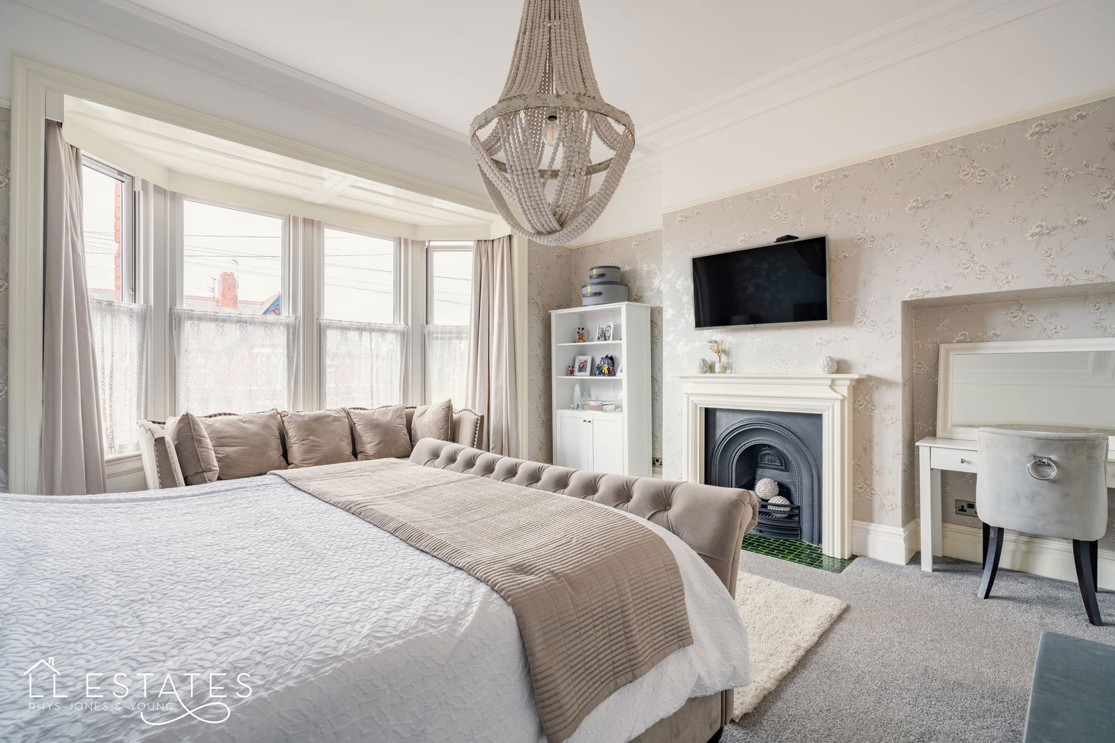 5 bed semi-detached house for sale in Queens Walk, Rhyl 11