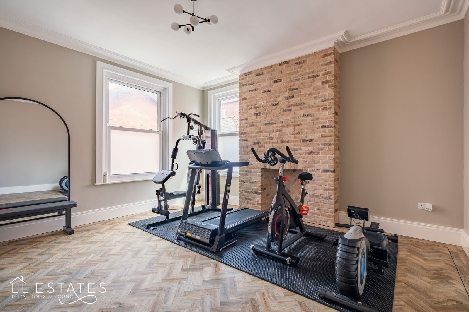 5 bed semi-detached house for sale in Queens Walk, Rhyl  - Property Image 9