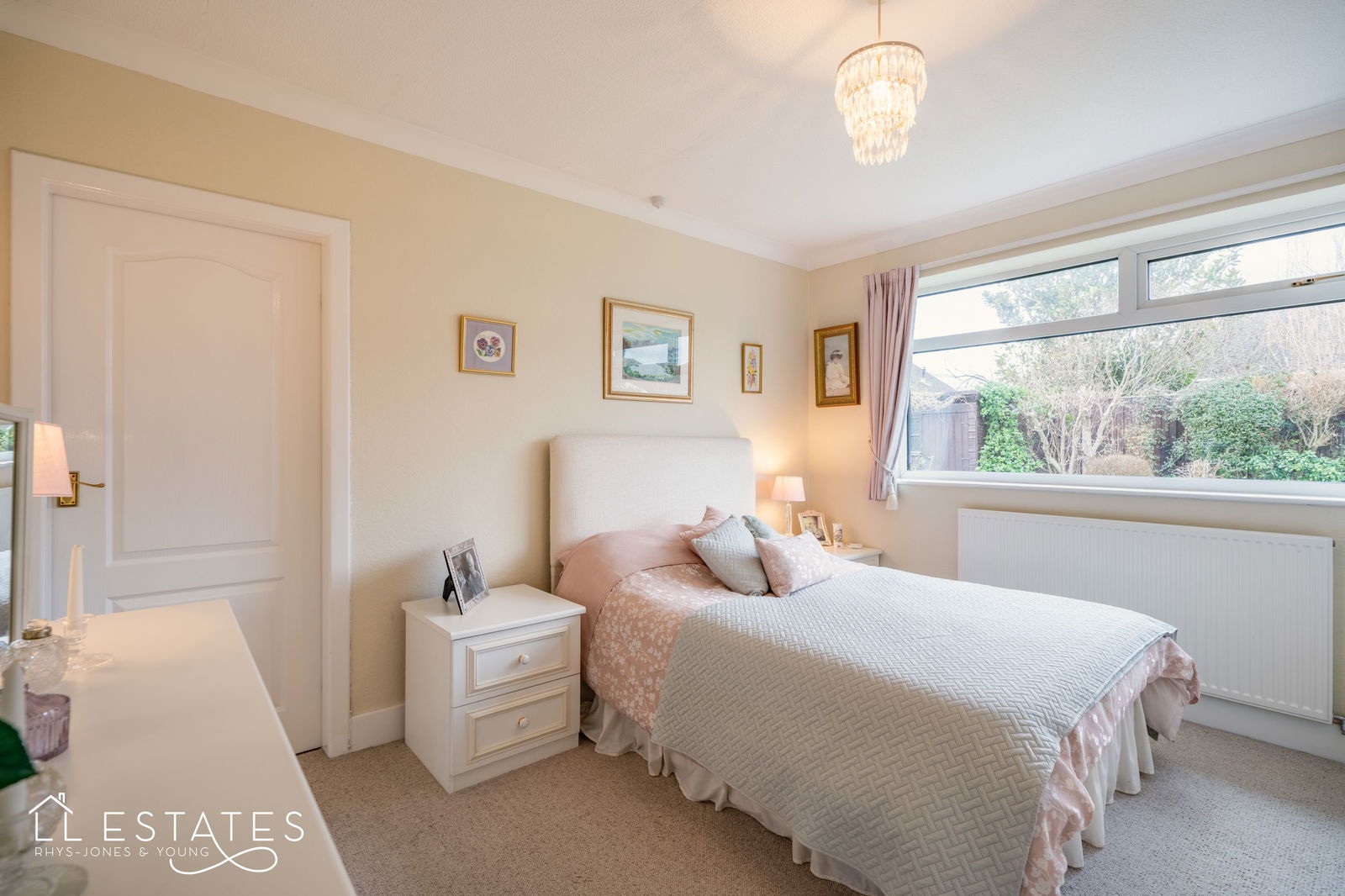 2 bed bungalow for sale in Fairlands Crescent, Rhuddlan  - Property Image 7