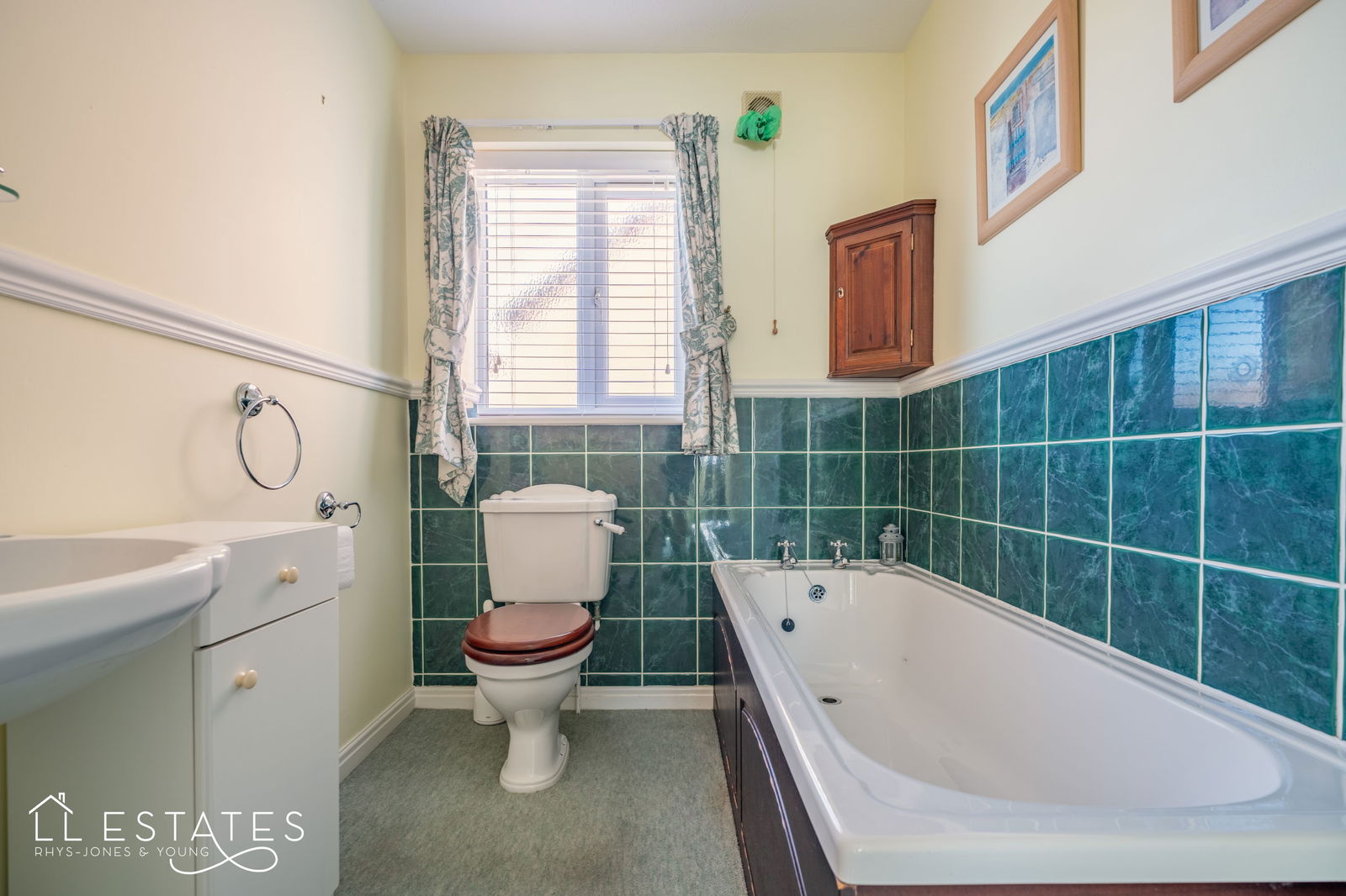 3 bed detached house for sale in Hazel Court, Rhyl  - Property Image 6