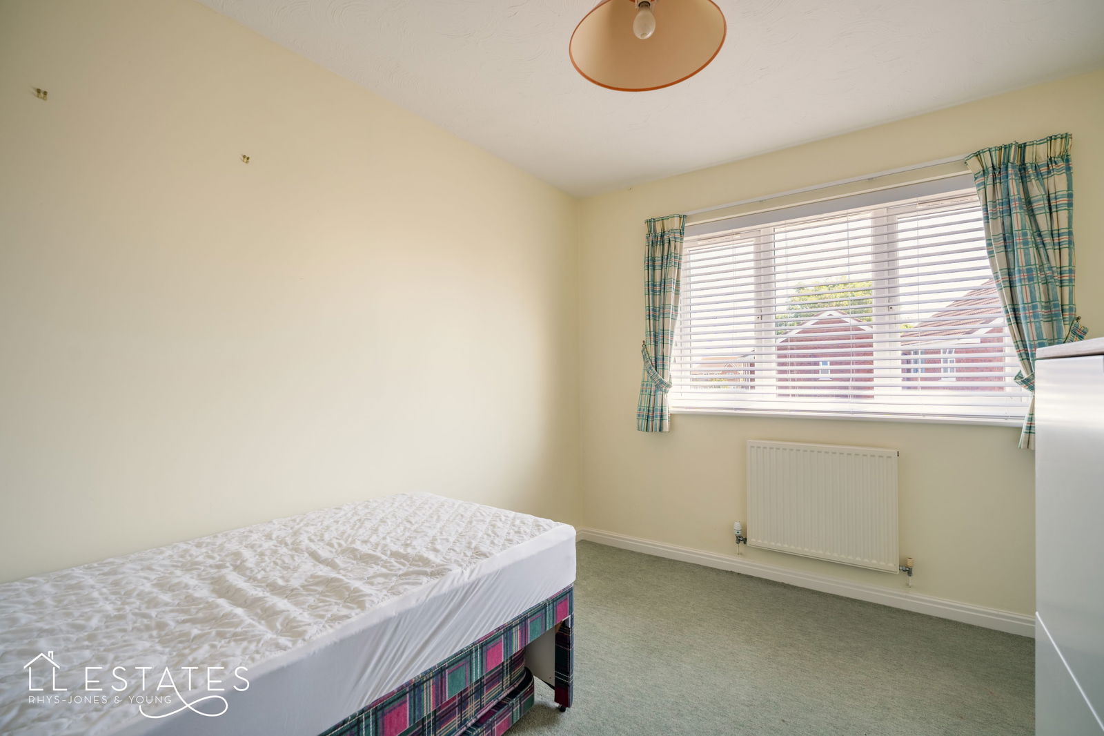 3 bed detached house for sale in Hazel Court, Rhyl  - Property Image 9
