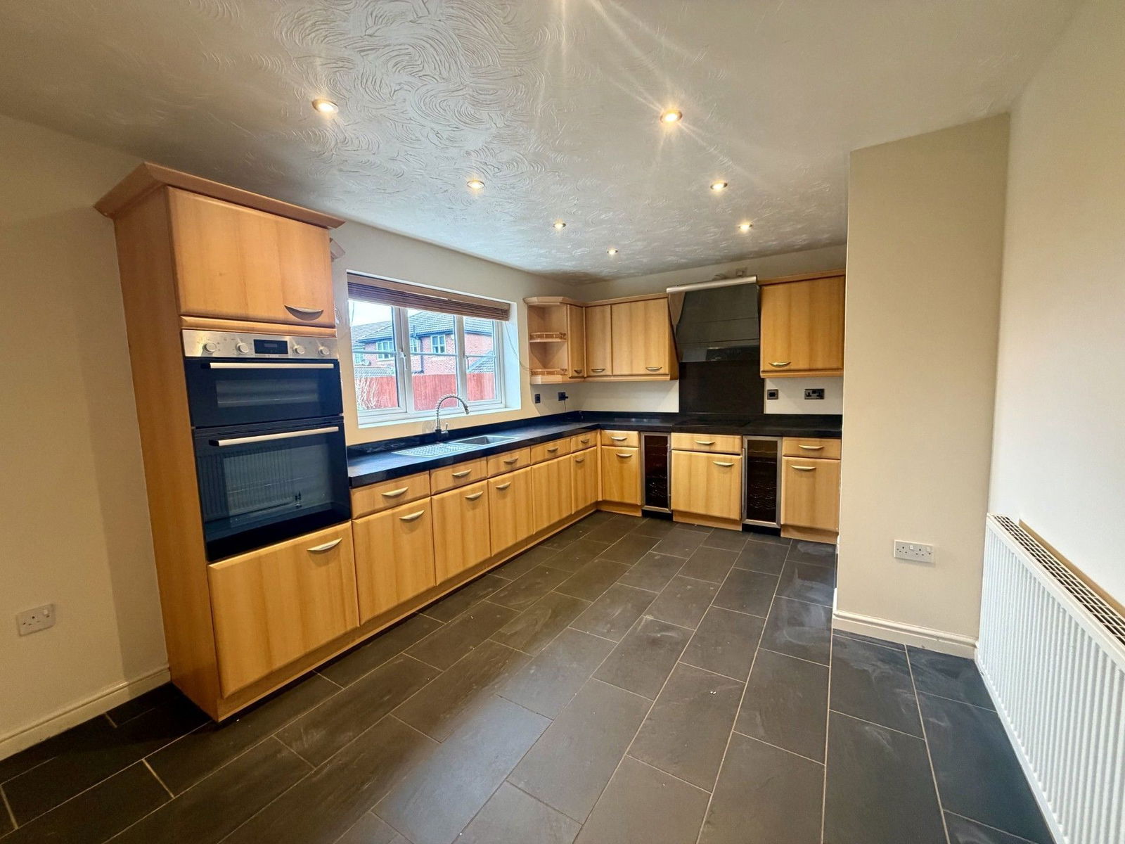 4 bed detached house to rent in Lon Ystrad, Rhyl, LL18 4DL  - Property Image 2