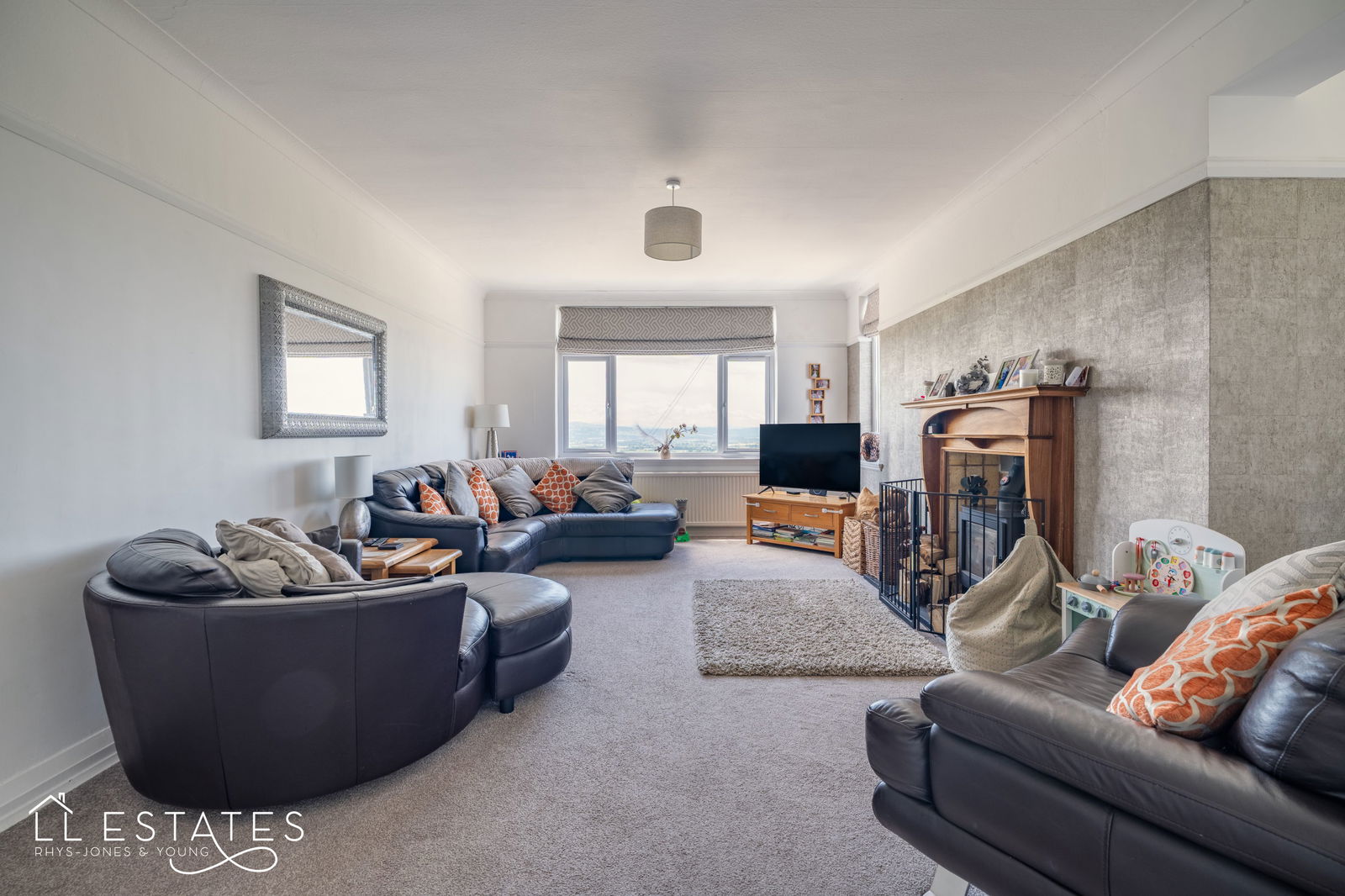 5 bed detached house for sale in Cwm Road, Dyserth 3