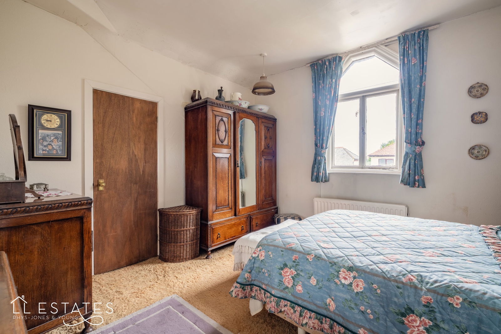 4 bed semi-detached house for sale in Melyd Avenue, Prestatyn  - Property Image 9