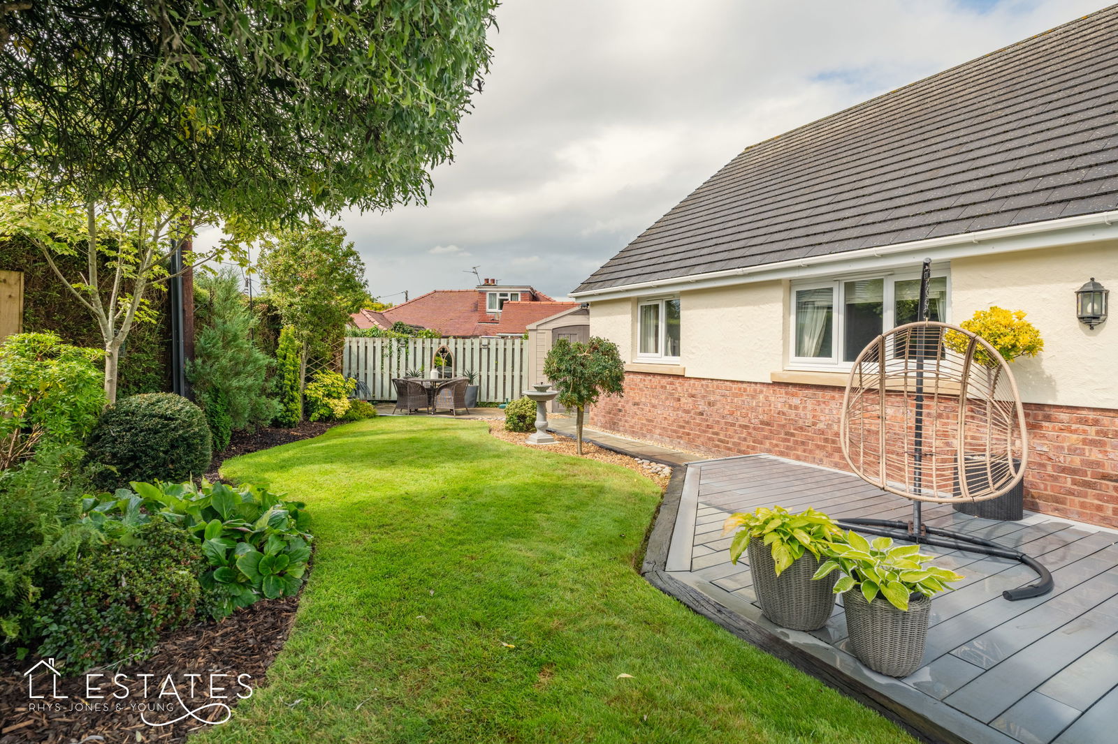 3 bed bungalow for sale in Allt Goch, St. Asaph  - Property Image 16