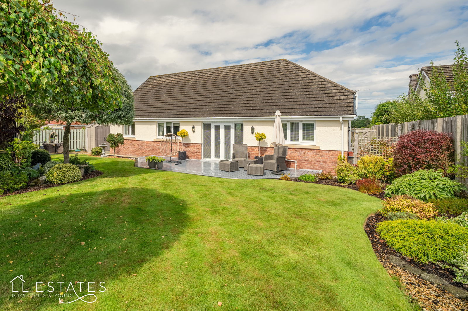 3 bed bungalow for sale in Allt Goch, St. Asaph 12