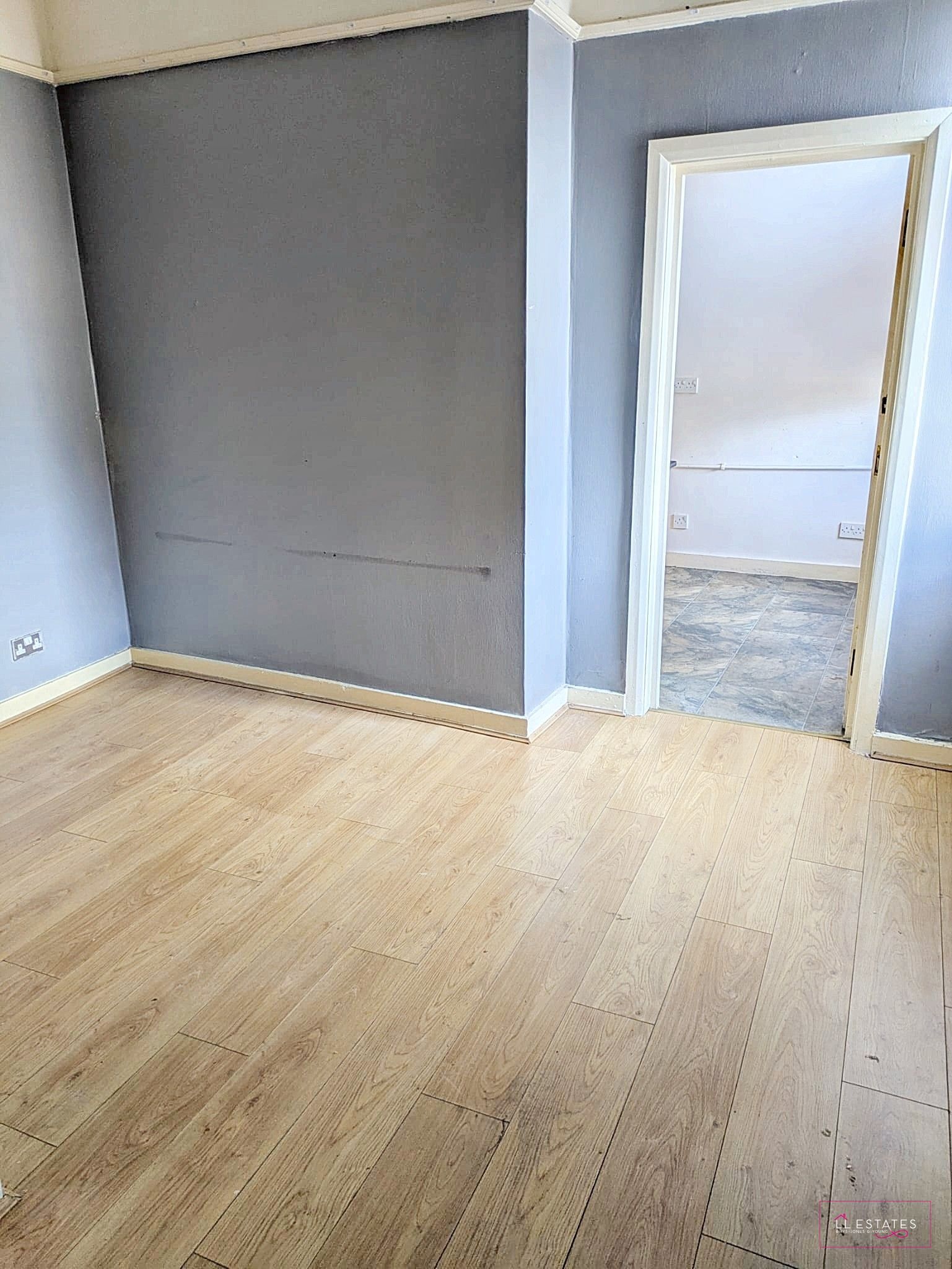 1 bed flat for sale in Flat 6 Kinmel Court, Kinmel Street 3