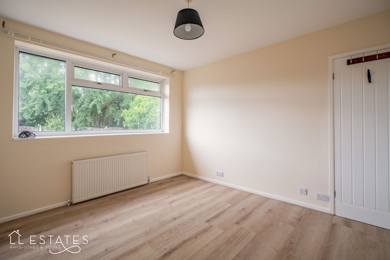 2 bed semi-detached bungalow for sale in Bangor Crescent, Prestatyn  - Property Image 5