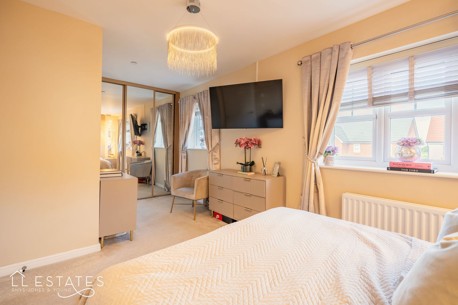 3 bed detached house for sale in Ffordd Porthdy, Rhuddlan  - Property Image 9