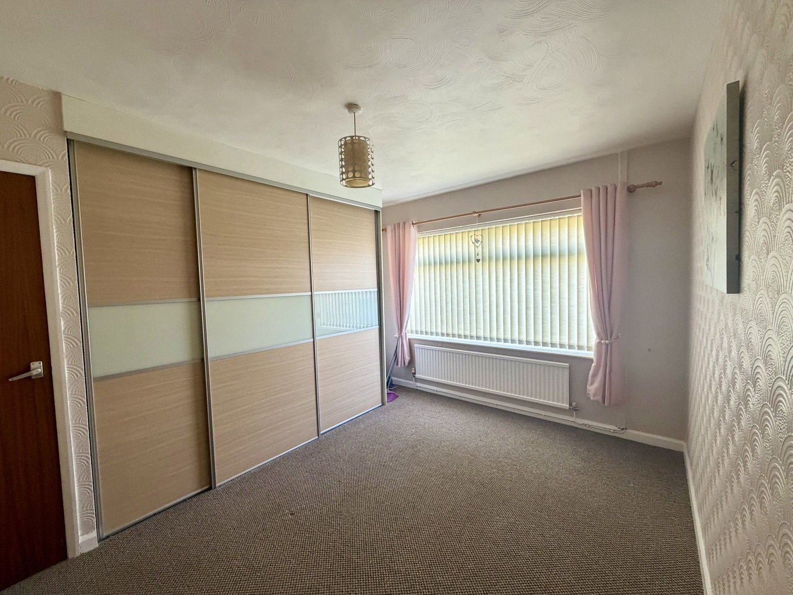 2 bed semi-detached bungalow to rent in Doren Avenue, Rhyl, LL18 4LE  - Property Image 6